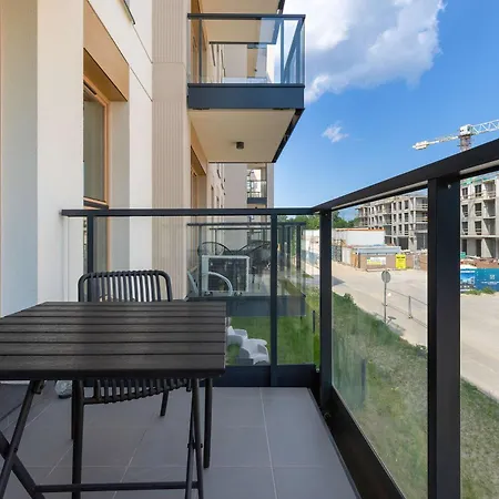 Apartament Comfortable In With Balcony And Underground Parking By Renters Gdańsk